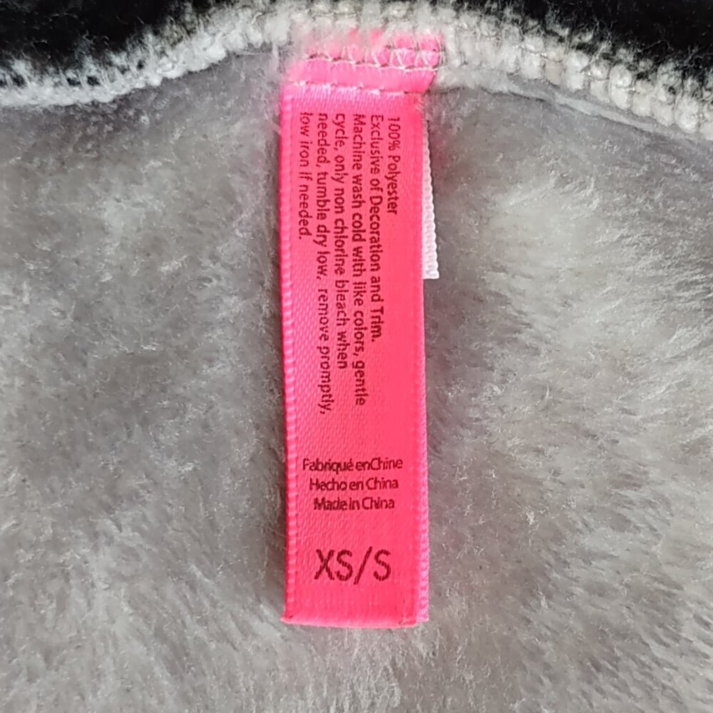 👄 BETSEY JOHNSON Love Lips Plush Spa Robe w/ Hood Indie  XS/Small - Picture 11 of 11